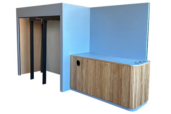 Kaffeeküche freistehend mit Becherhalter und Mülleinwurf Automatenverkleidung mit Kaffeepoint